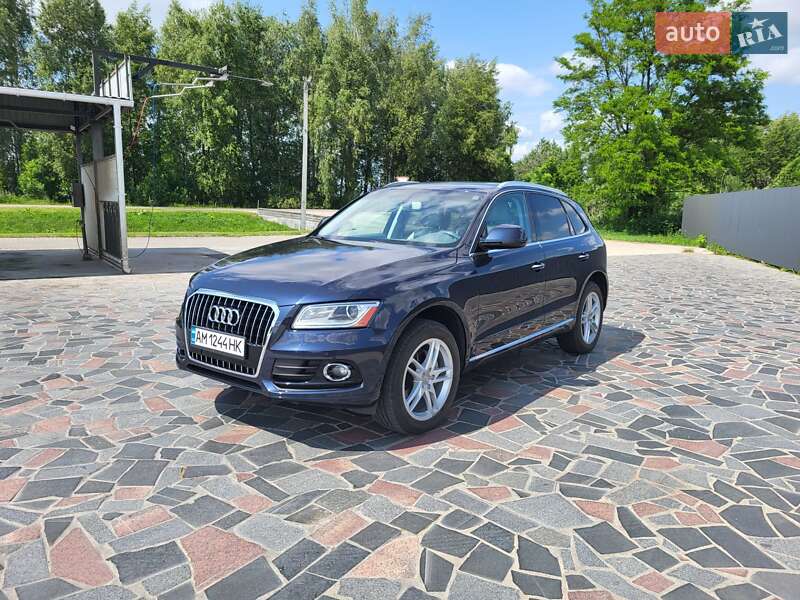 Позашляховик / Кросовер Audi Q5 2016 в Житомирі