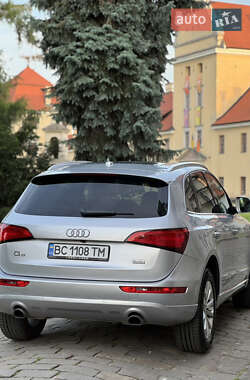 Внедорожник / Кроссовер Audi Q5 2015 в 
