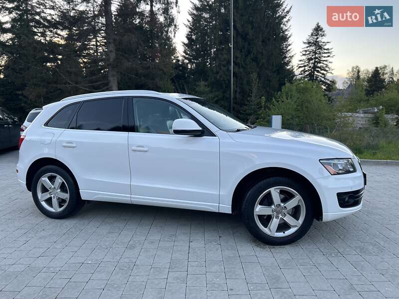 Позашляховик / Кросовер Audi Q5 2011 в Дрогобичі