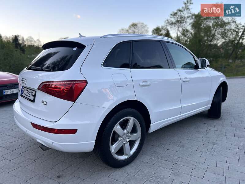 Позашляховик / Кросовер Audi Q5 2011 в Дрогобичі