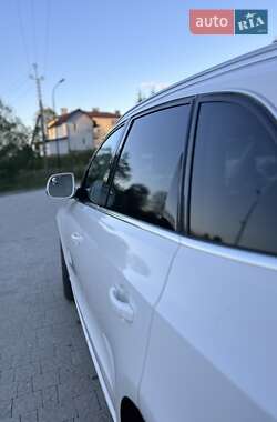 Внедорожник / Кроссовер Audi Q5 2011 в 