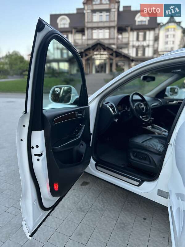 Внедорожник / Кроссовер Audi Q5 2011 в Дрогобыче