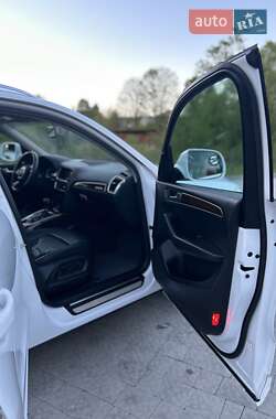 Внедорожник / Кроссовер Audi Q5 2011 в 