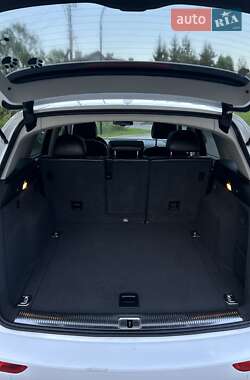 Внедорожник / Кроссовер Audi Q5 2011 в 