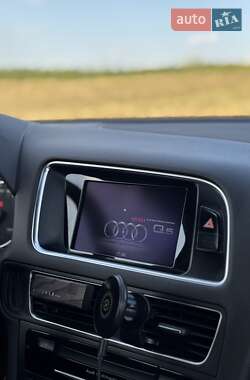 Позашляховик / Кросовер Audi Q5 2014 в 