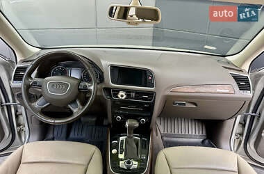 Внедорожник / Кроссовер Audi Q5 2013 в 