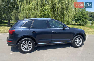 Внедорожник / Кроссовер Audi Q5 2015 в 