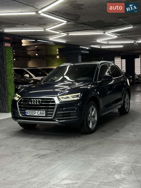 Внедорожник / Кроссовер Audi Q5 2017 в Одессе