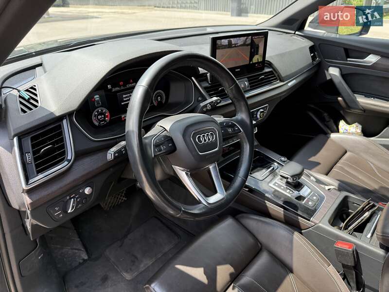 Внедорожник / Кроссовер Audi Q5 2020 в Тернополе