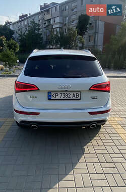 Внедорожник / Кроссовер Audi Q5 2016 в 