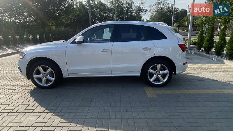 Позашляховик / Кросовер Audi Q5 2016 в Запоріжжі