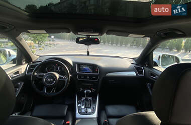 Внедорожник / Кроссовер Audi Q5 2016 в 