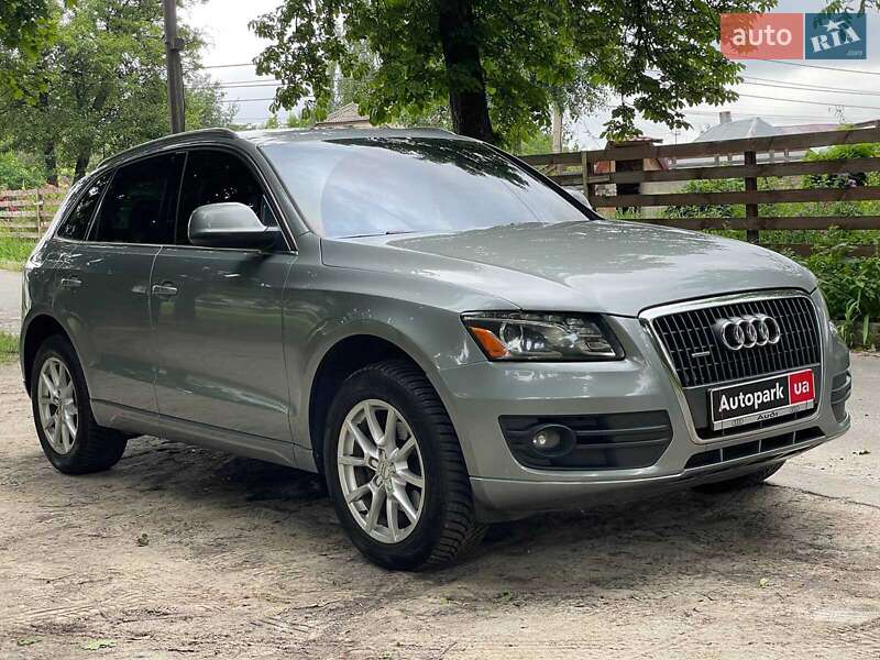 Внедорожник / Кроссовер Audi Q5 2011 в Киеве