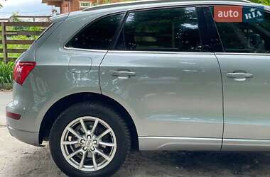 Внедорожник / Кроссовер Audi Q5 2011 в 