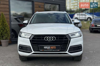 Внедорожник / Кроссовер Audi Q5 2018 в 