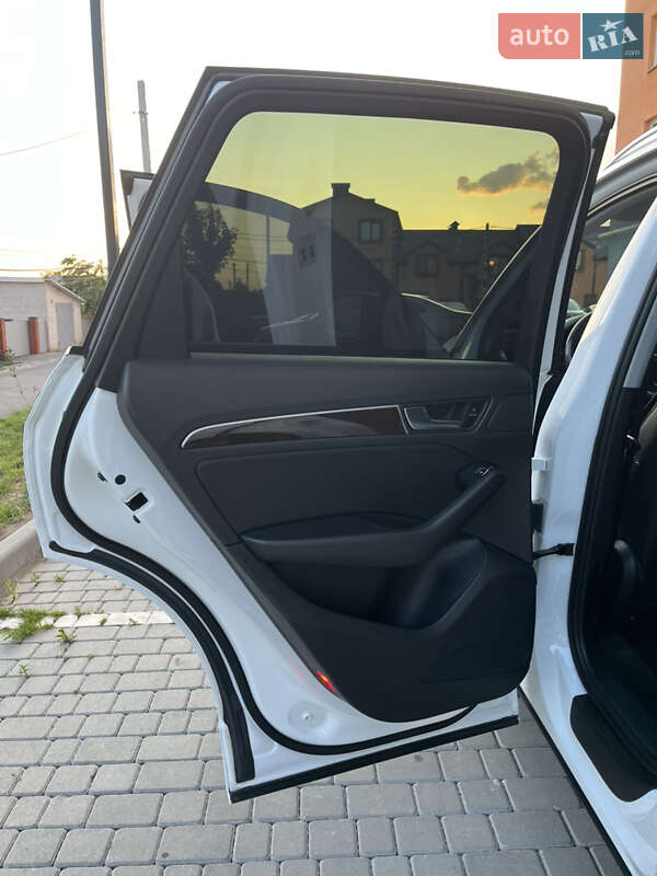 Позашляховик / Кросовер Audi Q5 2015 в Вінниці