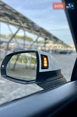 Внедорожник / Кроссовер Audi Q5 2019 в 