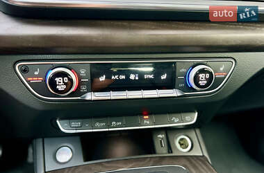 Внедорожник / Кроссовер Audi Q5 2019 в 