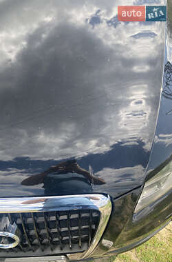 Внедорожник / Кроссовер Audi Q5 2012 в 