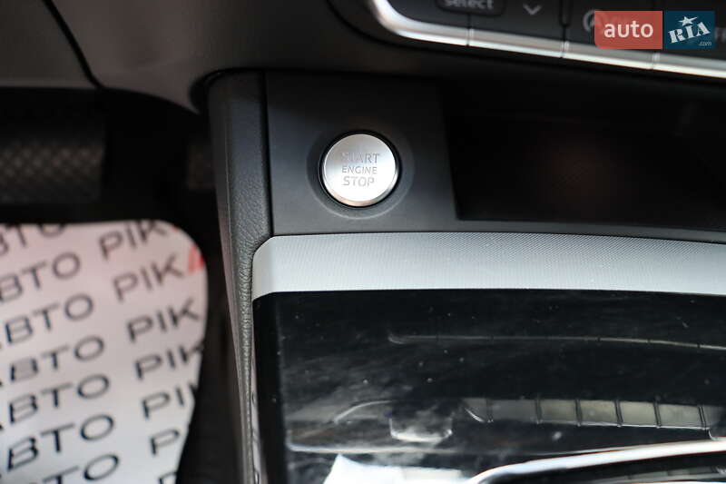 Внедорожник / Кроссовер Audi Q5 2021 в Львове