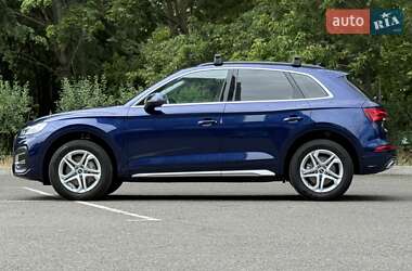 Внедорожник / Кроссовер Audi Q5 2023 в 