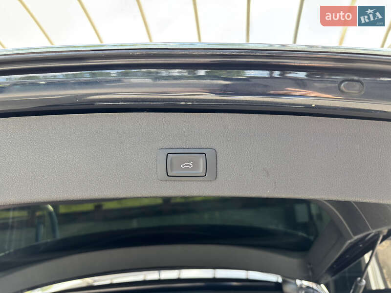 Внедорожник / Кроссовер Audi Q5 2016 в Ровно