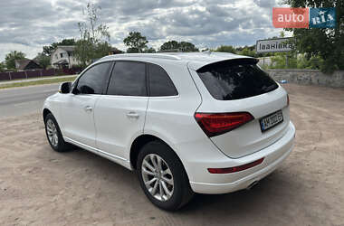 Внедорожник / Кроссовер Audi Q5 2015 в 