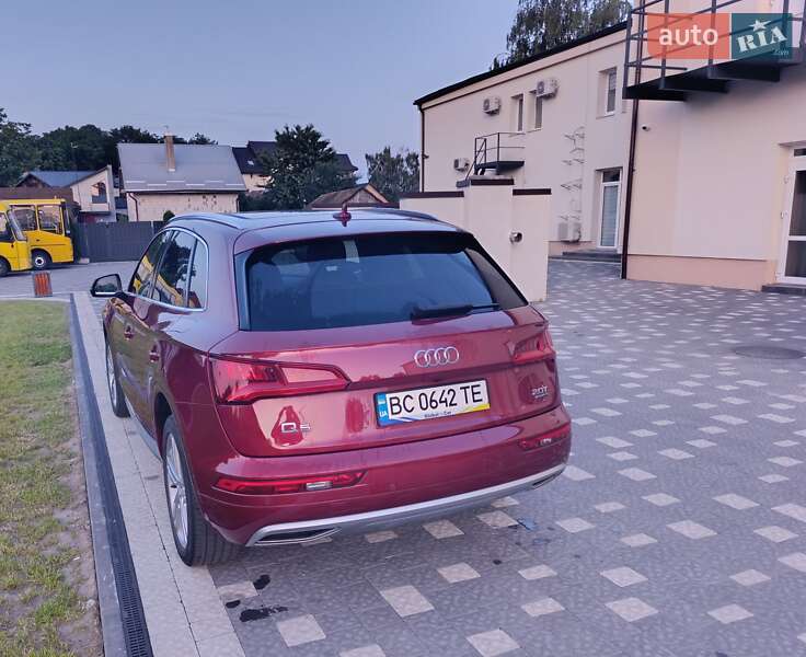 Позашляховик / Кросовер Audi Q5 2018 в Львові