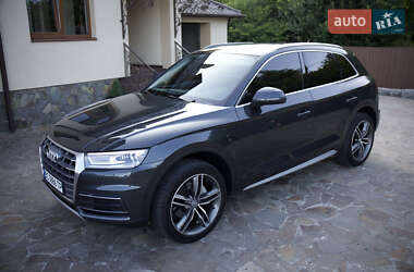 Внедорожник / Кроссовер Audi Q5 2017 в Самборе