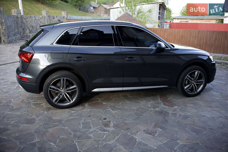 Позашляховик / Кросовер Audi Q5 2017 в Самборі