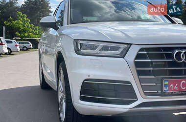 Внедорожник / Кроссовер Audi Q5 2019 в 