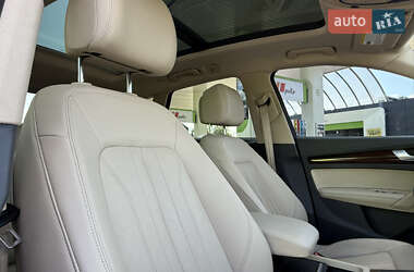 Внедорожник / Кроссовер Audi Q5 2020 в 