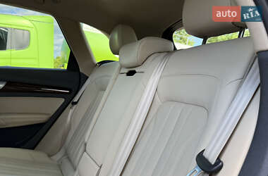 Внедорожник / Кроссовер Audi Q5 2020 в 