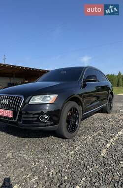 Внедорожник / Кроссовер Audi Q5 2015 в 