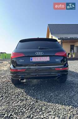 Внедорожник / Кроссовер Audi Q5 2015 в 