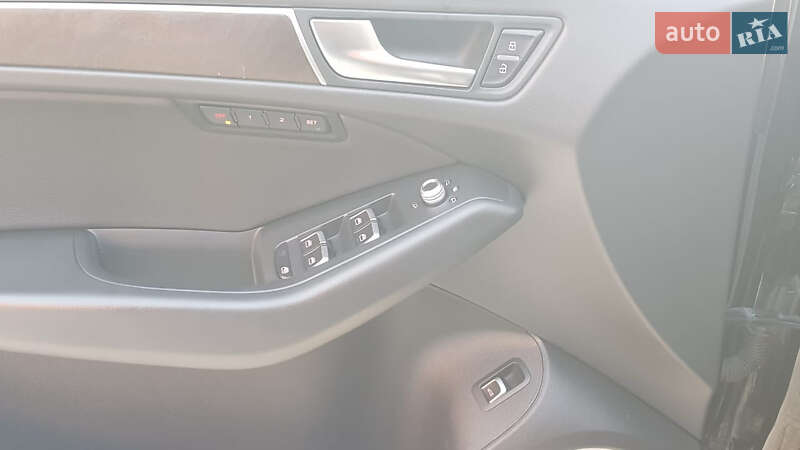 Внедорожник / Кроссовер Audi Q5 2015 в Городке