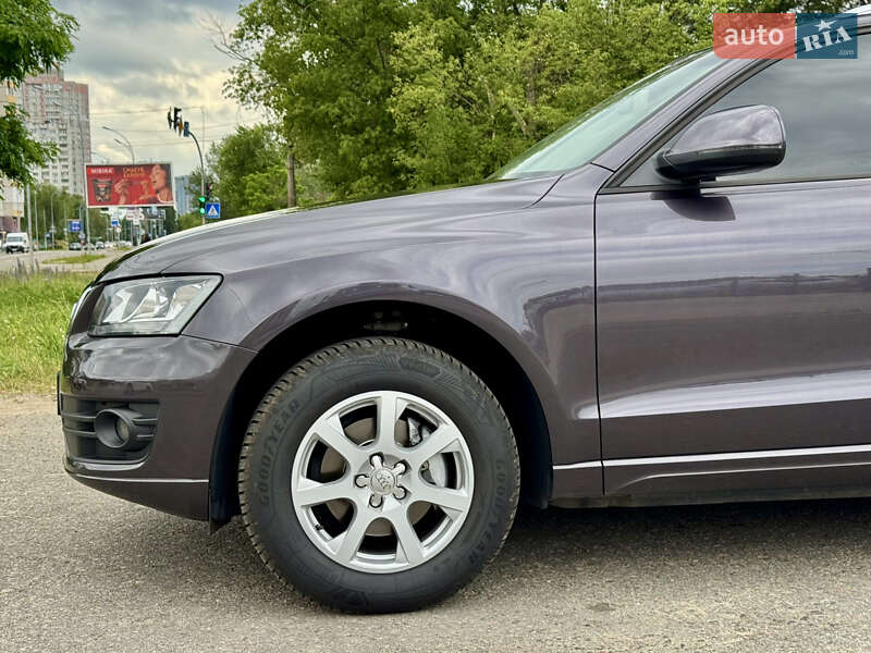 Внедорожник / Кроссовер Audi Q5 2012 в Киеве