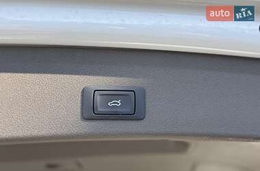 Позашляховик / Кросовер Audi Q5 2014 в 