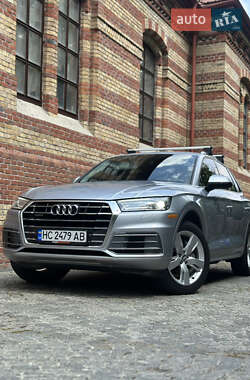 Внедорожник / Кроссовер Audi Q5 2017 в Львове