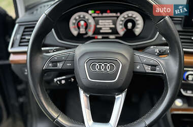 Внедорожник / Кроссовер Audi Q5 2022 в 