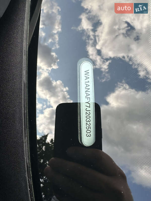 Внедорожник / Кроссовер Audi Q5 2017 в Киеве