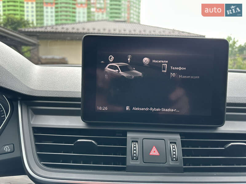 Внедорожник / Кроссовер Audi Q5 2017 в Киеве