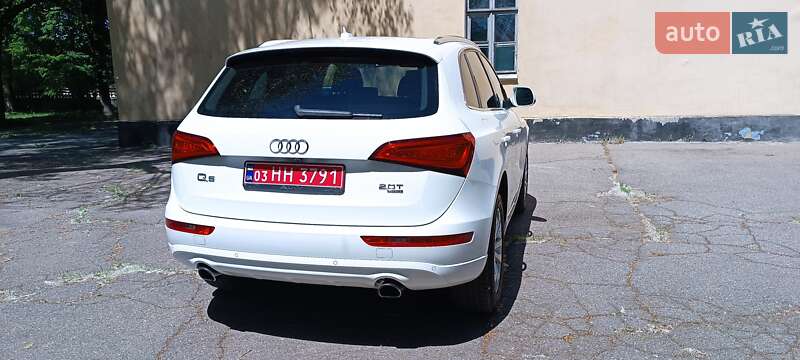 Внедорожник / Кроссовер Audi Q5 2013 в Желтых Водах