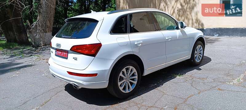 Внедорожник / Кроссовер Audi Q5 2013 в Желтых Водах