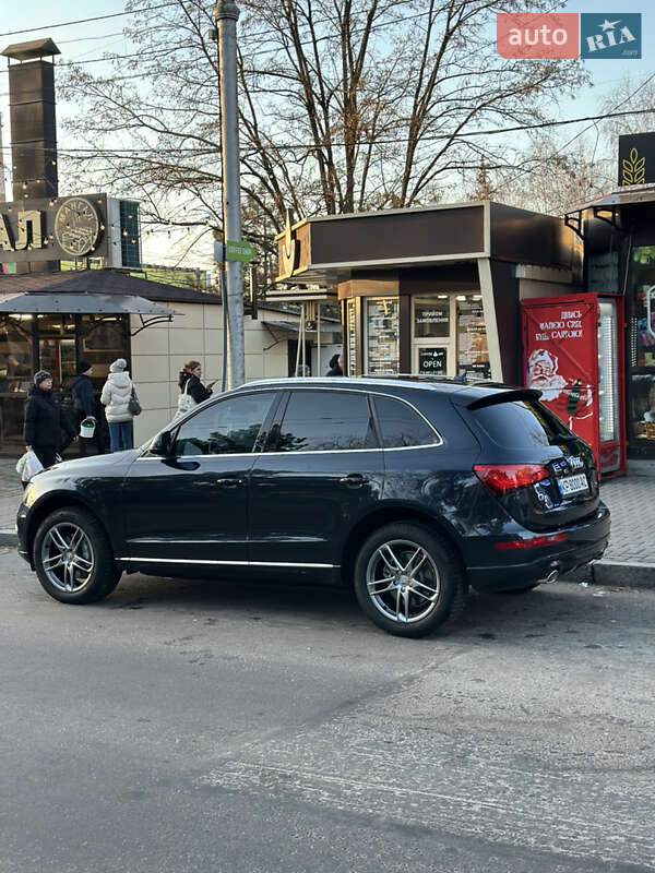 Внедорожник / Кроссовер Audi Q5 2013 в Запорожье