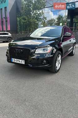 Позашляховик / Кросовер Audi Q5 2015 в Чернігові