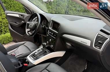 Внедорожник / Кроссовер Audi Q5 2016 в 