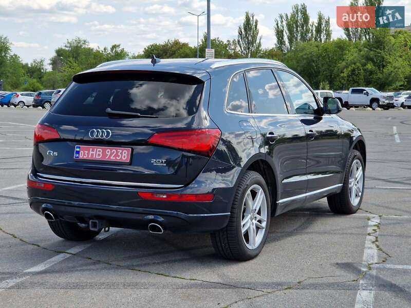 Внедорожник / Кроссовер Audi Q5 2015 в Днепре