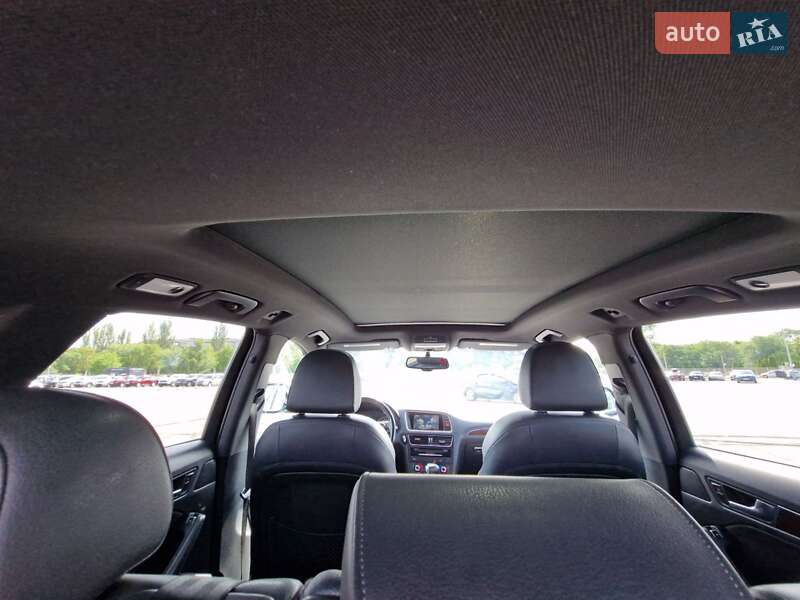 Внедорожник / Кроссовер Audi Q5 2015 в Днепре