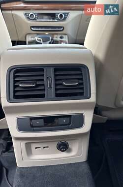 Внедорожник / Кроссовер Audi Q5 2021 в 